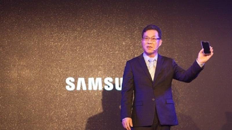 smartphone, samsung, vnreviewvn, vnreview, vnreview vn, vnreview lumia 730, vnreview iphone 6, vnreview facebook, vnreview lumia 535, vnreview rss, vnreview sony m2, tin tức vnreview, kênh vnreview, tin công nghệ vnreview, vnreview công nghê, vnreview điện thoại, vnreview iphone 5s