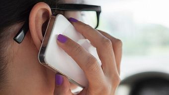 smartphone, vnreviewvn, tin công nghệ vnreview, vnreview điện thoại, vi khuẩn ký sinh, bảo vệ làn da, mụn trứng cá