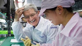 apple, iphone, tim cook, foxcomn