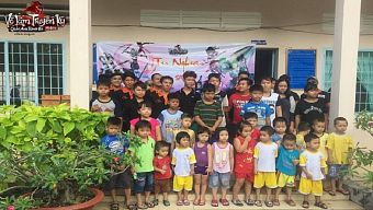 game mobile, game kiếm hiệp, game ios, game android, game trong nước, võ lâm truyền kỳ mobile, vltk mobile, game võ lâm, game 2017, vltkm, võ lâm truyền kỳ mobile - vng, giftcode võ lâm truyền kỳ mobile, hướng dẫn võ lâm truyền kỳ mobile, tải võ lâm truyền kỳ mobile, cộng đồng võ lâm truyền kỳ mobile, mẹo võ lâm truyền kỳ mobile, diễn đàn võ lâm truyền kỳ mobile, thủ thuật võ lâm truyền kỳ mobile, top game hot 2017, game thủ làm từ thiện, game hay 2017, game hot 2017, top game hay 2017, game thủ võ lâm truyền ký mobile