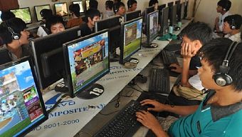 game mobile, game ios, game android, game trong nước, quán net, game 2017, chủ quán net, quán game, top game hot 2017, phòng net, phòng game, chủ quán game, kinh doanh net, kinh doanh quán game, game hay 2017, game hot 2017, top game hay 2017, làm nghề net, làm nghề quán game