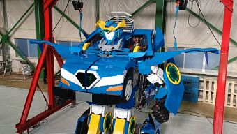transformers, autobots, brave robotics, optimus prime, decepticons, j-deite ride