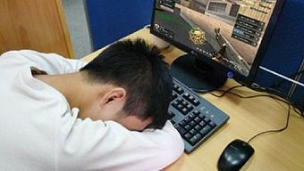 phụ huynh game thủ, game hot 2018, game hay 2018, top game hot 2018, phụ huynh và game thủ, bị phụ huynh xóa game, bị phụ huynh cấm chơi game, bố xóa mất game, sử dụng chung pc với phụ huynh