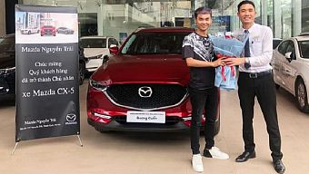 streamer, quang cuốn, streamer quang cuốn, nam streamer quang cuốn, quang cuốn tậu xế hộp, quang cuốn mua ô tô, ô tô tiền tỉ của quang cuốn