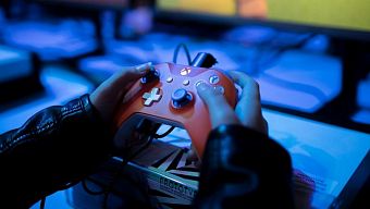 game thủ, xbox, xbox one, cộng đồng game thủ, máy chơi game, máy điện tử, bị giết khi bán xbox one