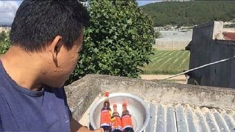 streamer, youtuber, youtuber việt, vloger, nam youtuber, chiêu trò câu sub, ăn mừng 1k sub, đổ thau nước mắm lên đầu mè, đổ nước mắm lên đầu mẹ