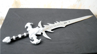 warcraft iii, streamer, thanh frostmourne, thanh kiếm thanh frostmourne, thanh kiếm thanh frostmourne huyền thoại, thanh thanh frostmourne warcraft iii, game thủ warcraft iii
