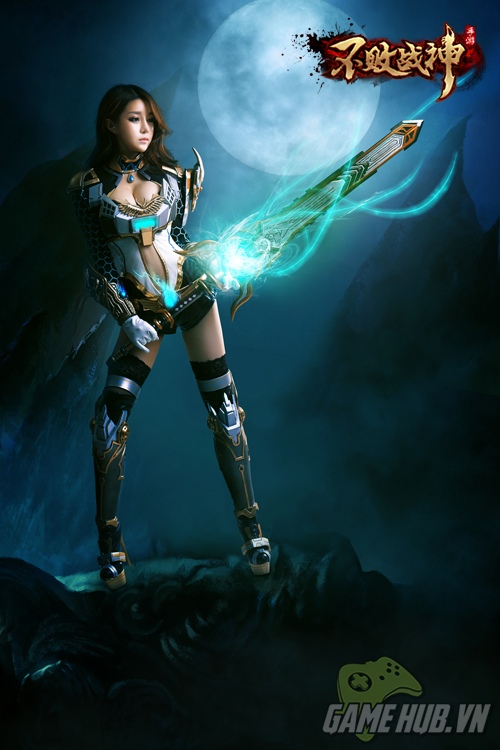 Quách Đình Du đẫm mồ hôi Cosplay gMO Bất Bại Chiến Thần