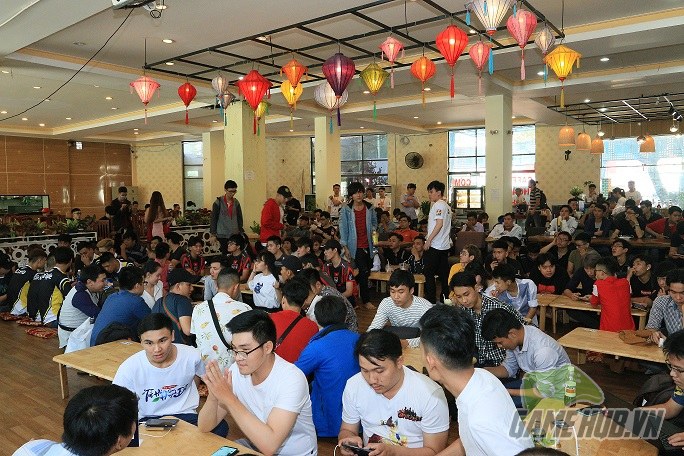 Photo of Không khí rộn ràng buổi Offline giải đấu đầu tiên Mobile Legends: Bang Bang VNG tại TP.HCM