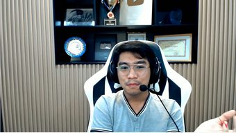 facebook, pewpew, livestream, streamer, hot streamer, creatory, người theo dõi, ông chủ tiệm bánh mì, giải nghệ, nghỉ hưu, talkshow, tiệm bánh mì