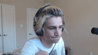 stream, livestream, streamer, game thủ chuyên nghiệp, donate, streamer nổi tiếng, xqc, anh chàng streamer, người xem, chỉ trích, đáp trả cực gắt, chế nhạo