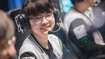 lol, liên minh huyền thoại, stream, livestream, faker, game thủ chuyên nghiệp, skt, game thủ lol, sk telecom t1, tiền lương faker, cuộc sống faker, ngôi sao đường giữa, faker đi từ thiện, faker có bao nhiêu tiền