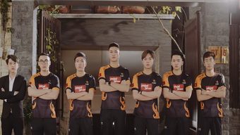 game thủ, gấu, esports, liên quân mobile, liên quân, esports việt nam, team flash, proe, vô địch thế giới, góc khuất game thủ, xuân bách, đạt kòi, nghề game thủ, adc, thành viên team flash, vô địch quốc nội, lịch sử esports việt nam, cuộc sống game thủ