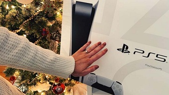 playstation, sony, game pc/console, máy chơi game, ps5, playstation 5, game pc/console 2020, máy chơi game console, cầu hôn, cầu hôn bằng ps5