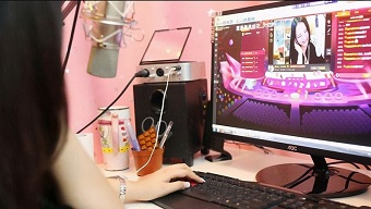 livestream, streamer, trẻ vị thành niên, nữ streamer, nền tảng livestream, streamer trung quốc